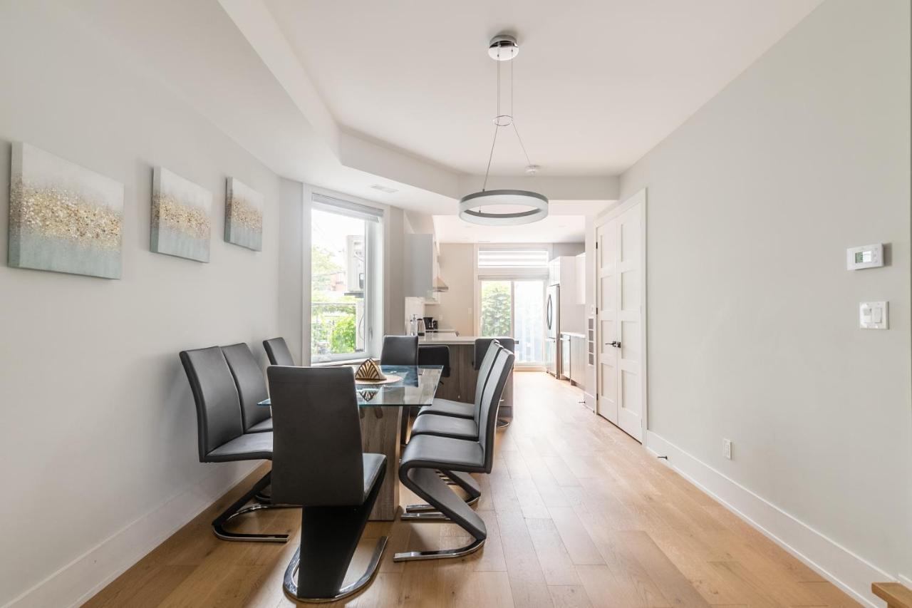 Fancy Downtown House With Hot Tub & Bbq By Globalstay Toronto Buitenkant foto