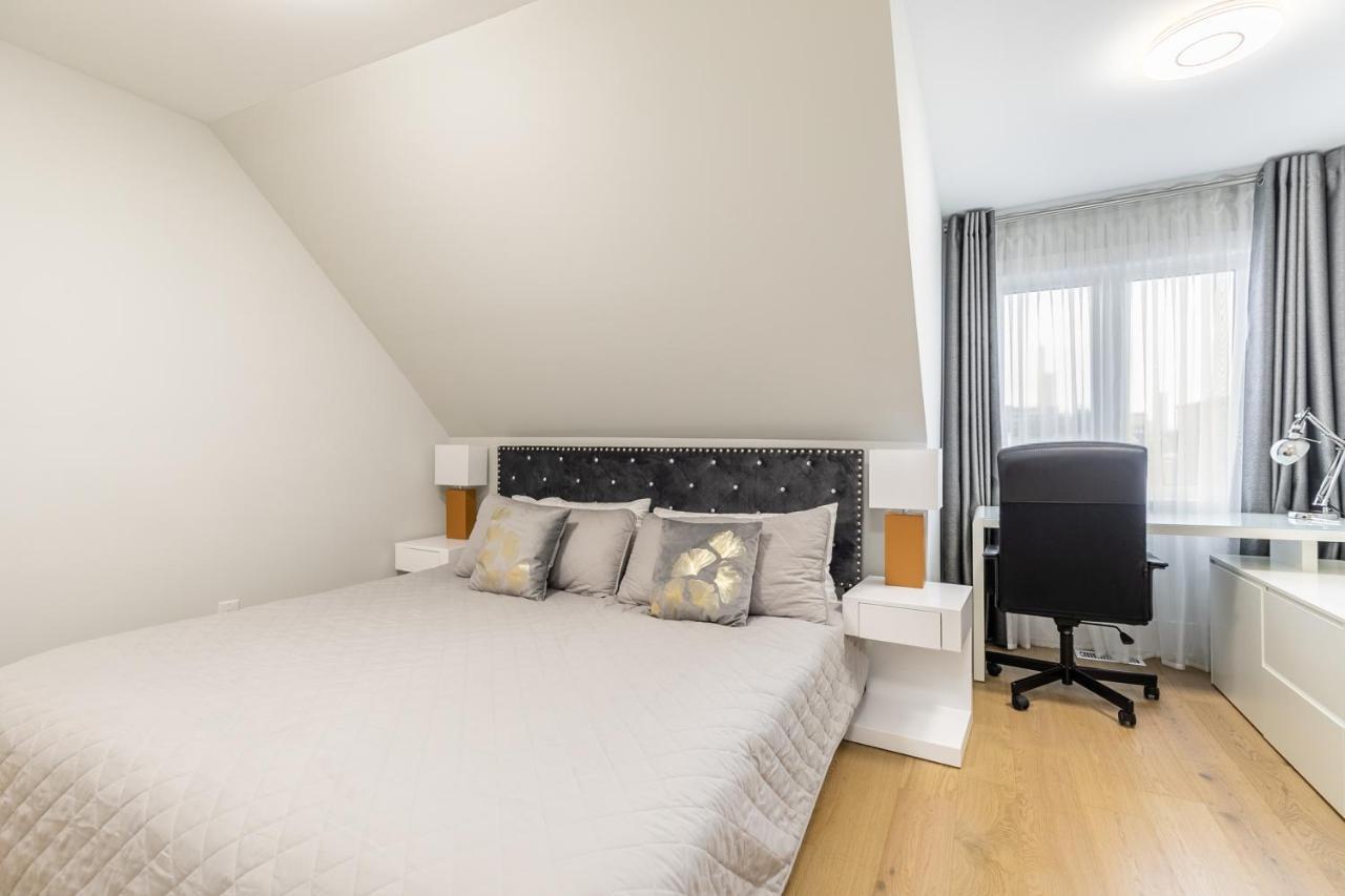 Fancy Downtown House With Hot Tub & Bbq By Globalstay Toronto Buitenkant foto